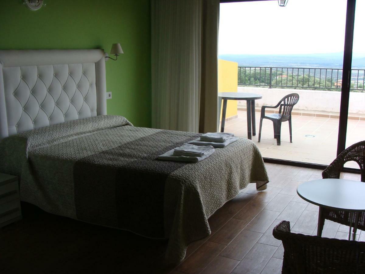 Apartamentos Rurales Manolo Casas del Monte 외부 사진